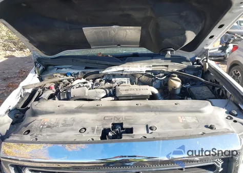 2018 GMC Sierra 2500Hd Slt из США, поврежденный, VIN 1GT12TEY5JF141367